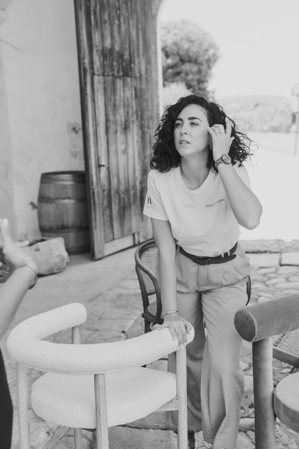 África Navarro at an outdoor event